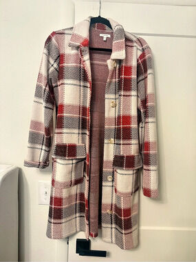 maunces Plaid Pea Coat in Red & White Size Small Like New